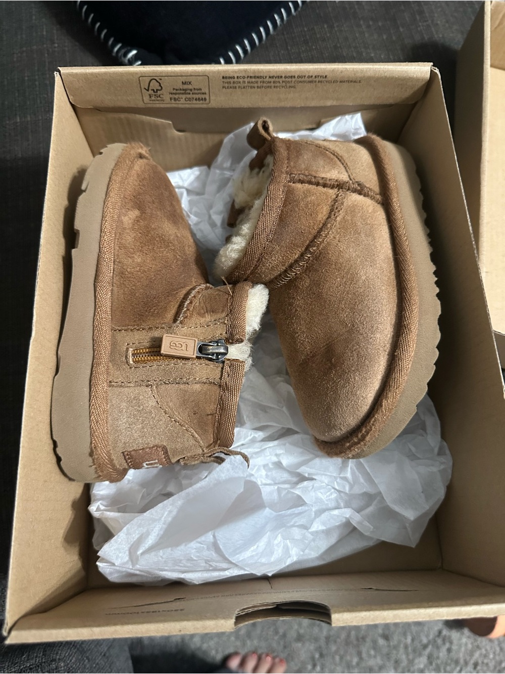 UGG Kids Chestnut classic ultra mini